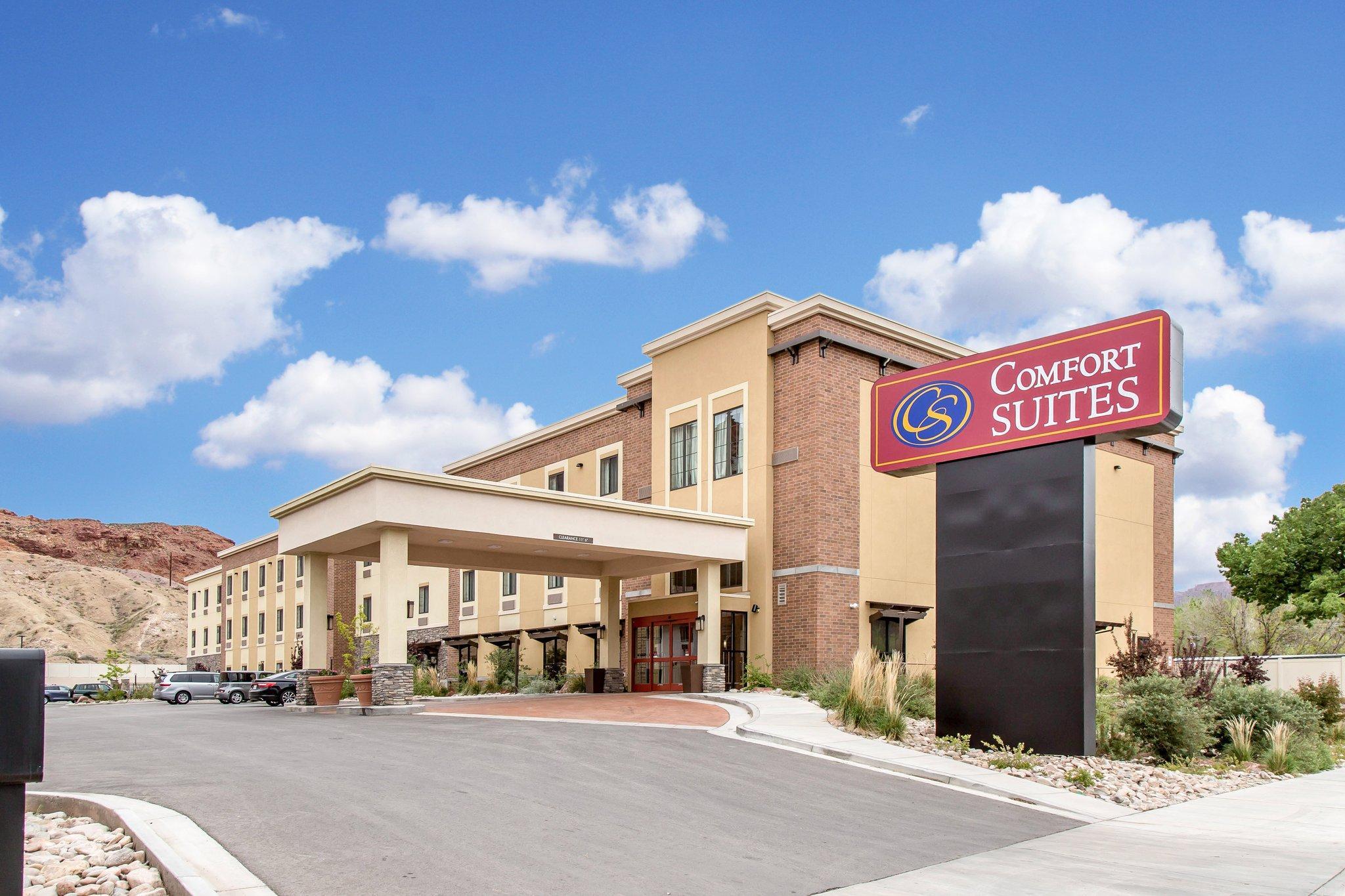 Quality Suites Moab Near Arches National Park Exterior photo