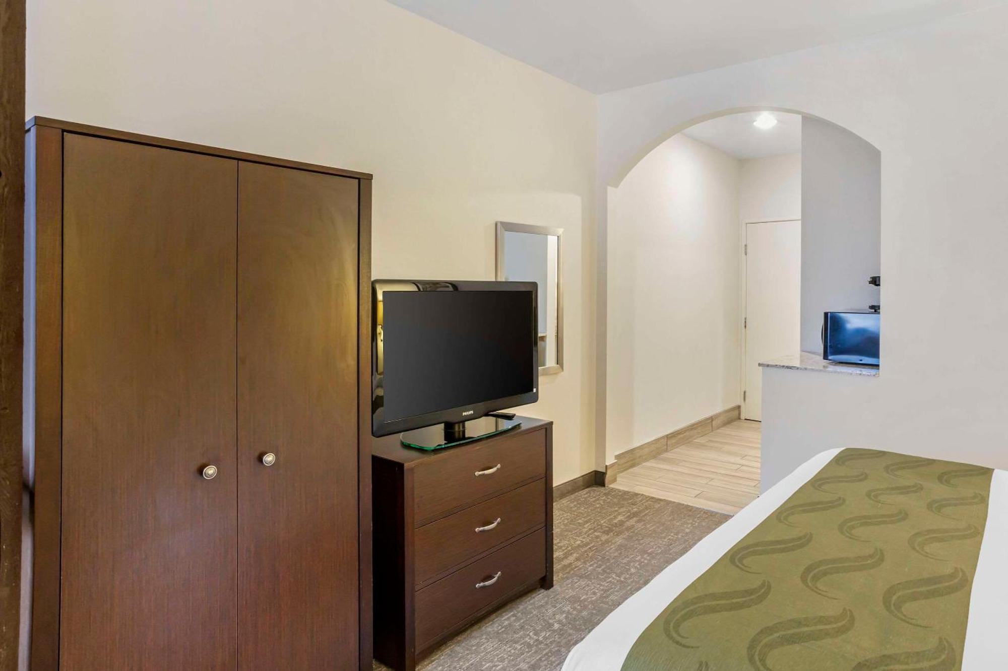 Quality Suites Moab Near Arches National Park Exterior photo